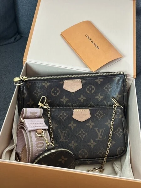 บริการฝากกระเป๋าแบรนด์เนมรัชดา