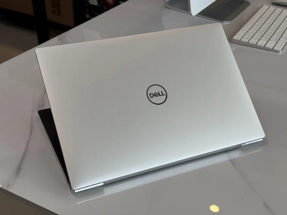 บริการฝากสินค้าไอทีบางรัก